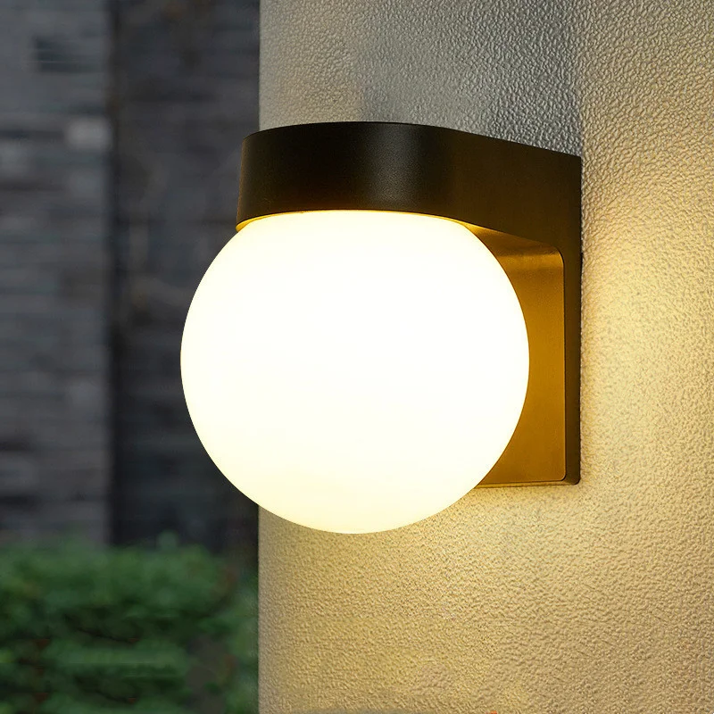 球状屋外ウォールランプ IP65 防水乳白色のラウンドウォー - Xl Outdoor Lighting のレビューと価格