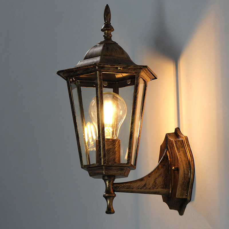ヨーロッパスタイルのレトロな Led ウォールランプ屋外防水 - Xl Outdoor Lighting のレビューと価格