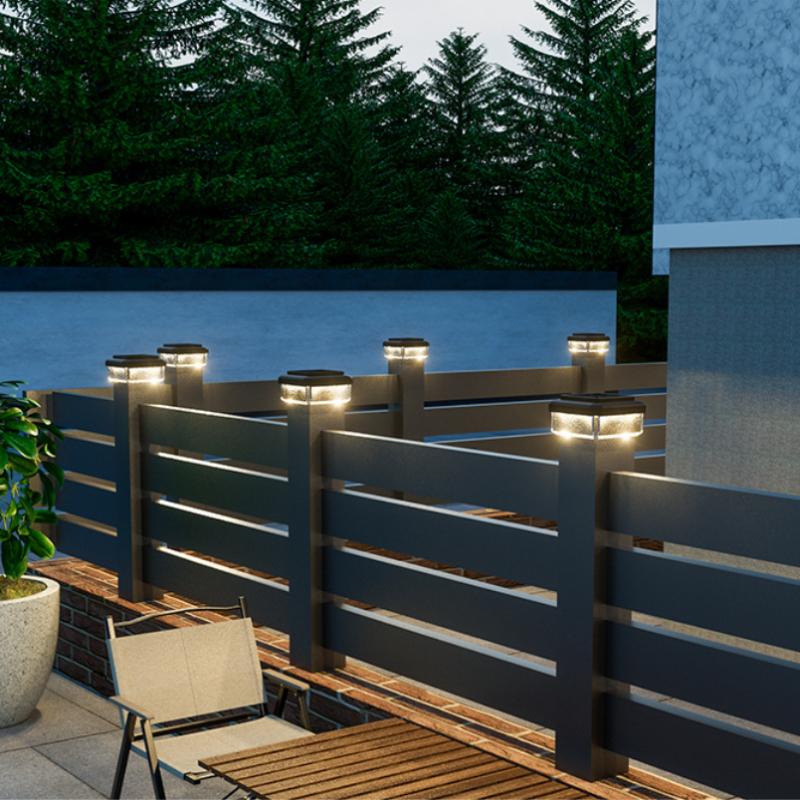 ソーラーLEDポストキャップライト 屋外フェンス用 IP65 - Outdoor Lighting On Fence のレビューと価格